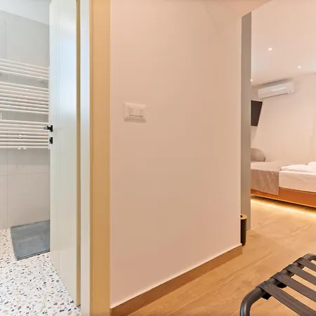 Luxury Splite Moj 4*