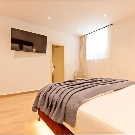 Luxury Splite Moj Konukevi 4*